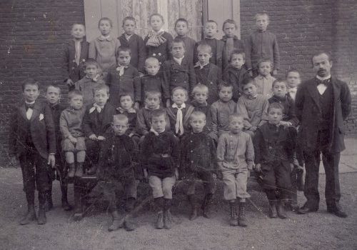 Orcq .be - Photos de classe d'Orcq - école des garçons 1904