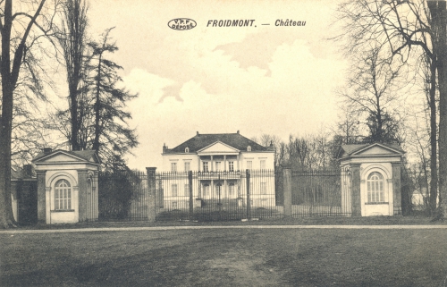 FROIDMONT - Le château - V.P.F. déposé - Oblitération 8 8 1912 - Coordonnées GPS • Nord : 50 34 22 • Est : 3 19 49